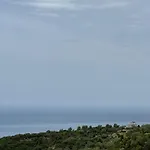 Hyso Vela מלון Piqeras