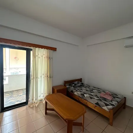 Hyso Vela Hotel